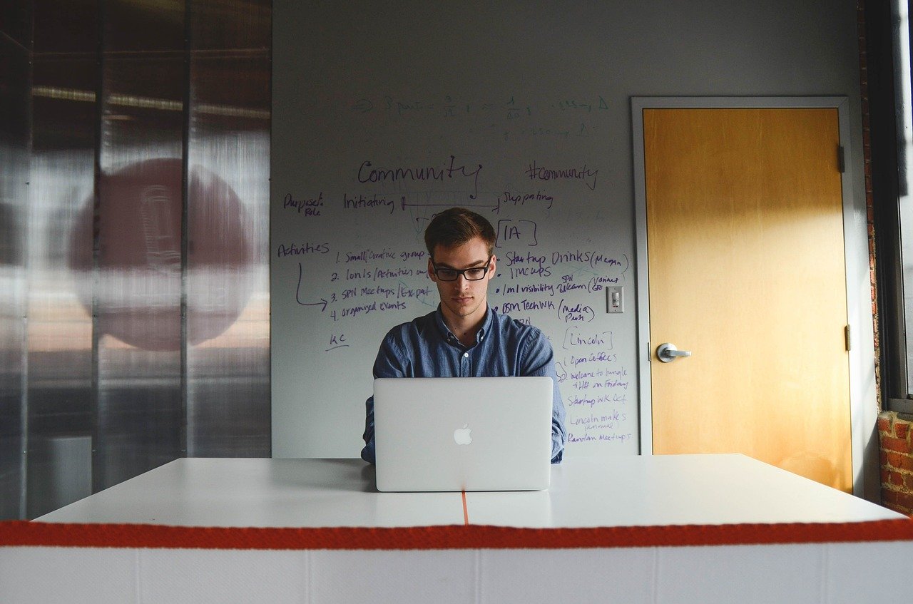 BlogProcess Launches Practical Tool-Focused Series for Entrepreneurs, Freelancers, and Small Businesses