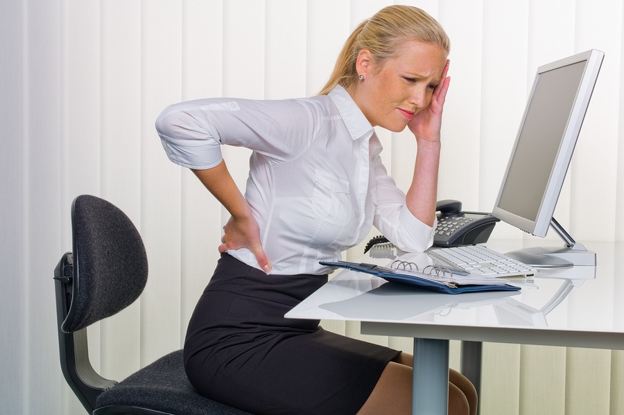 woman-with-back-pain