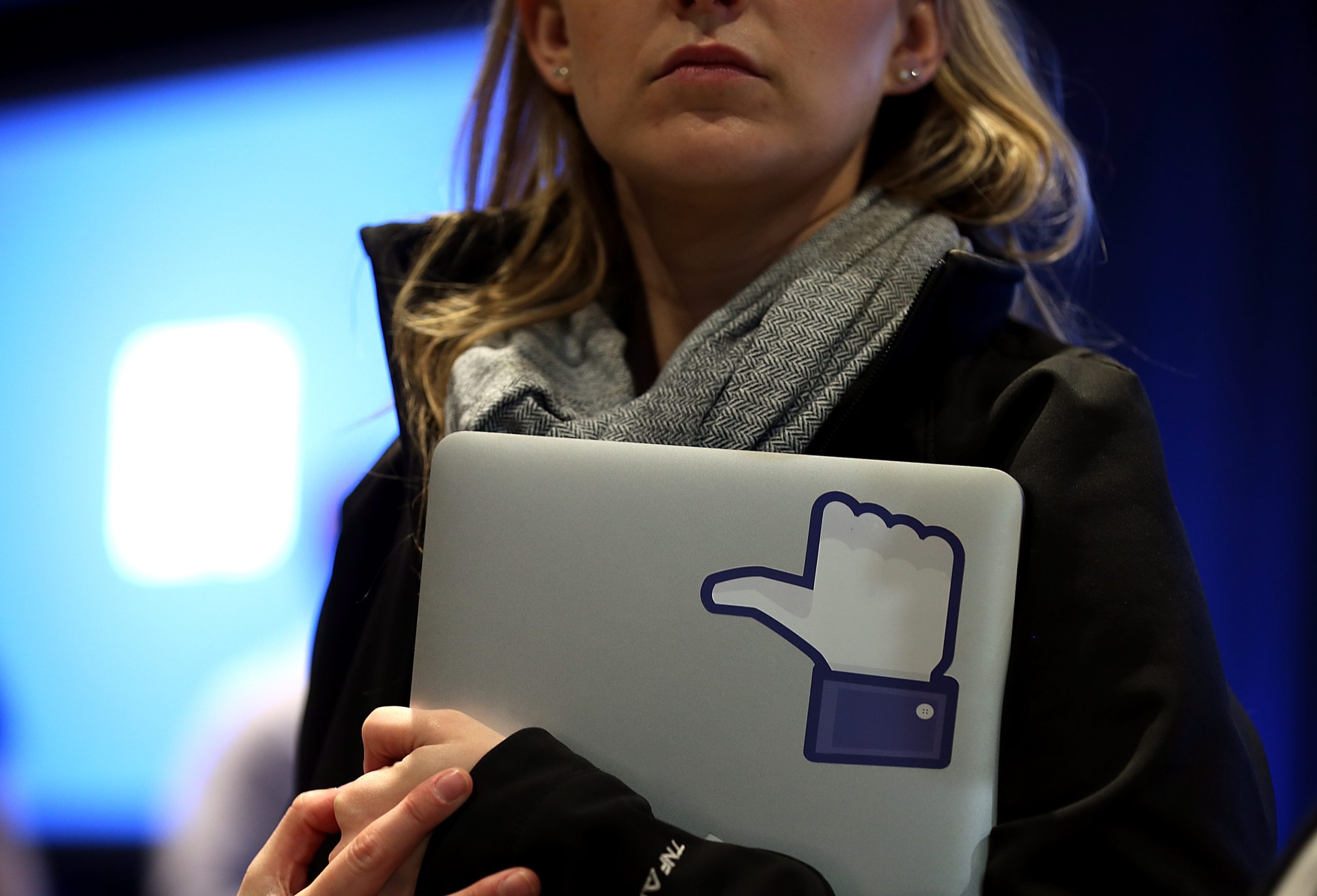 Top Three Facebook Pages Updates for Social Media Marketers